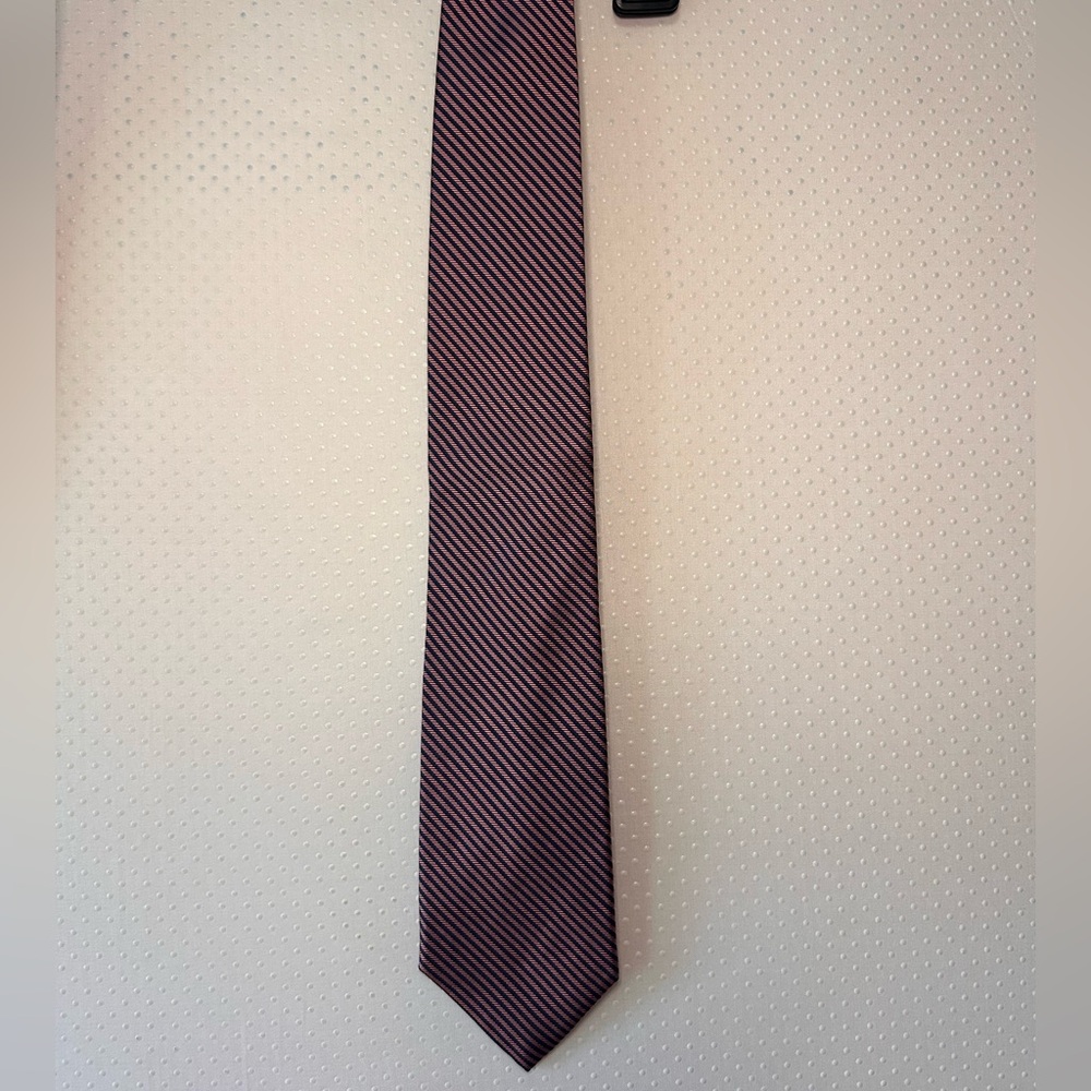 Vintage Tom James Tie